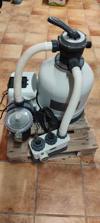 Depuradora INTEX con clorador salino y piscina 4m