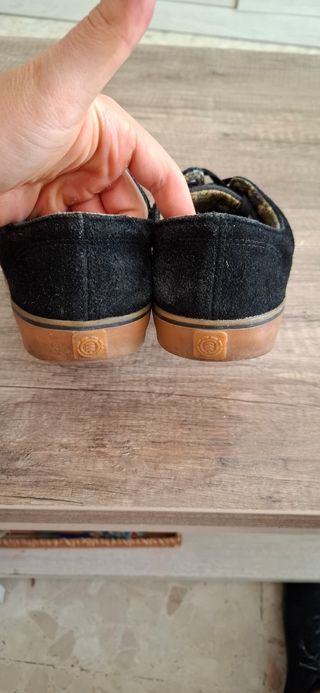 Zapatillas Element negras ante