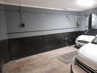 Local comercial en venta en La Teixonera en Barcelona