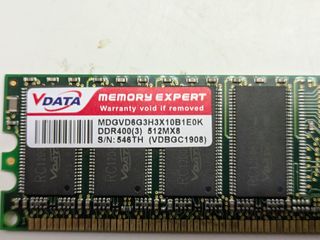 Ram 512MB. VData PC3200 (DDR-400) MDGVD6G3H3X10B1E