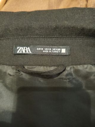 Chaqueta negra Zara - Talla S 