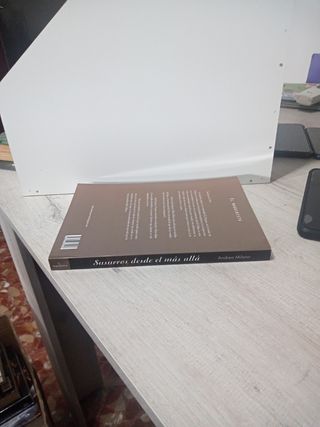 5x4 Susurros desde el más allá