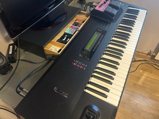 Korg M1 con tarjetas + Loop Station RC-