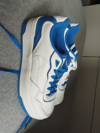 Zapatillas Stradivarius blancas y azules - 38
