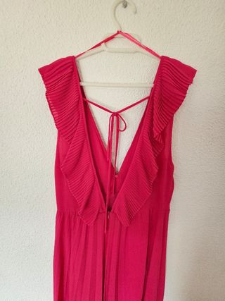 Vestido fiesta plisado fucsia