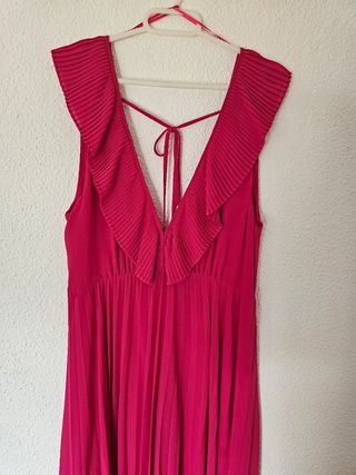 Vestido fiesta plisado fucsia