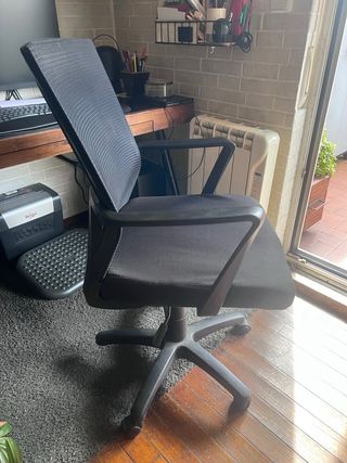 Silla escritorio ergonómica negra
