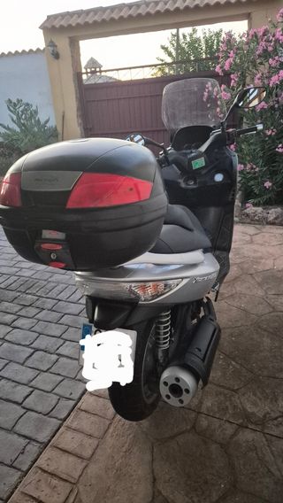 KYMCO XCITING 250 - Scooter