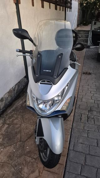 KYMCO XCITING 250 - Scooter