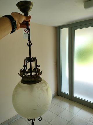 Lampadario stile antico in vetro