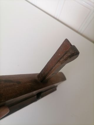 Cepillo carpintero antiguo
