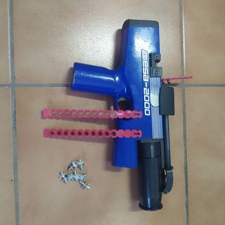 DESA-2000: Pistola clavos impacto