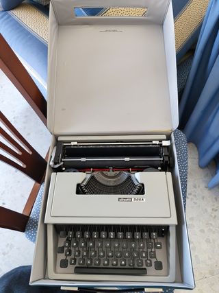 Olivetti Dora Máquina de Escribir