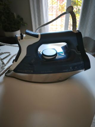 Plancha Rowenta MicroSteam 