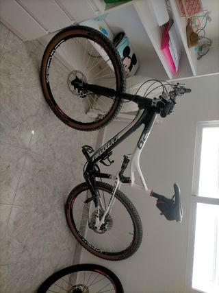 Bicicleta Cannondale XC