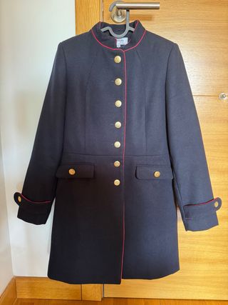 Abrigo militar mujer Fórmula Joven