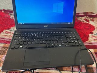 Portátil Acer negro