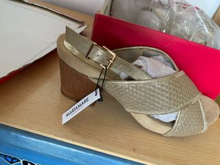 Sandalias MARIAMARE doradas