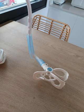 Soporte vigilabebés cuna - bebé