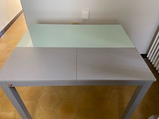 Mesa cocina extensible gris-blanca