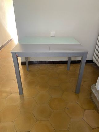 Mesa cocina extensible gris-blanca