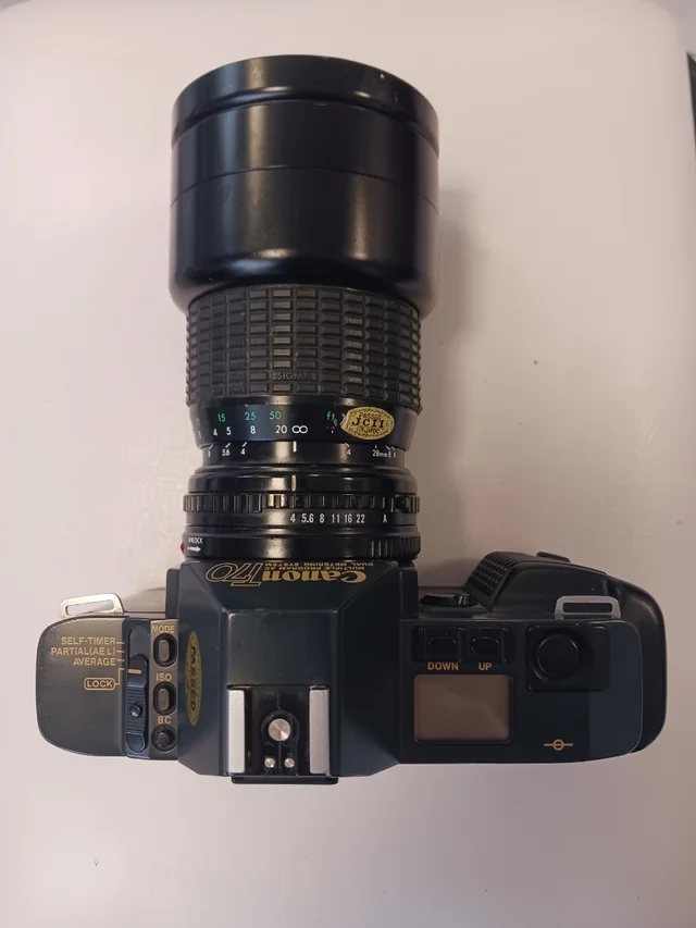 Canon T70 + Objetivo Sigma