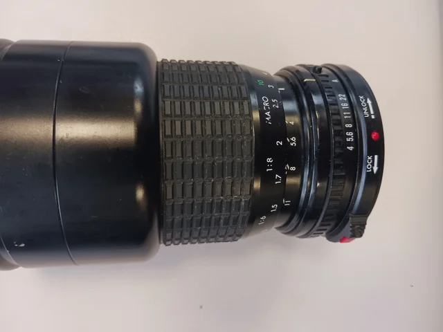 Canon T70 + Objetivo Sigma