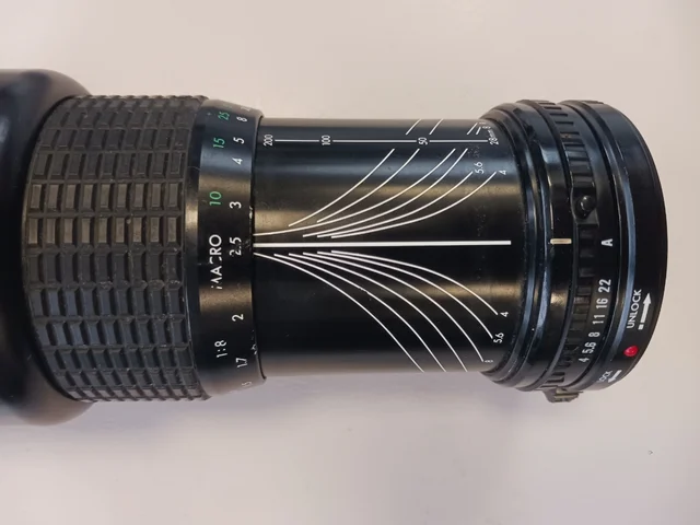 Canon T70 + Objetivo Sigma