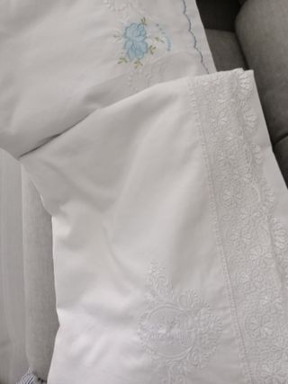 Encaje blanco y azul - Ropa cama matrimonio
