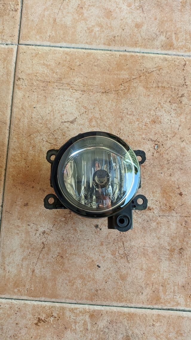 Faro antiniebla Renault Clio