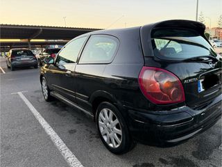 Nissan Almera 2006