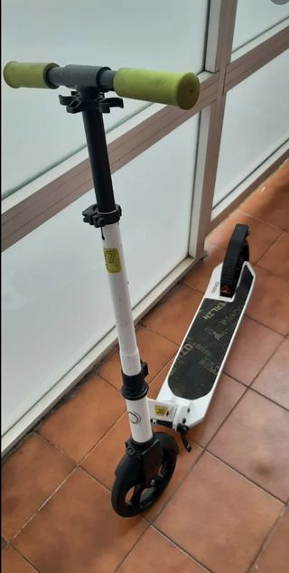 Patín Oxelo plegable blanco