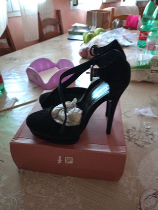 Scarpe Alessio nere tacco alto