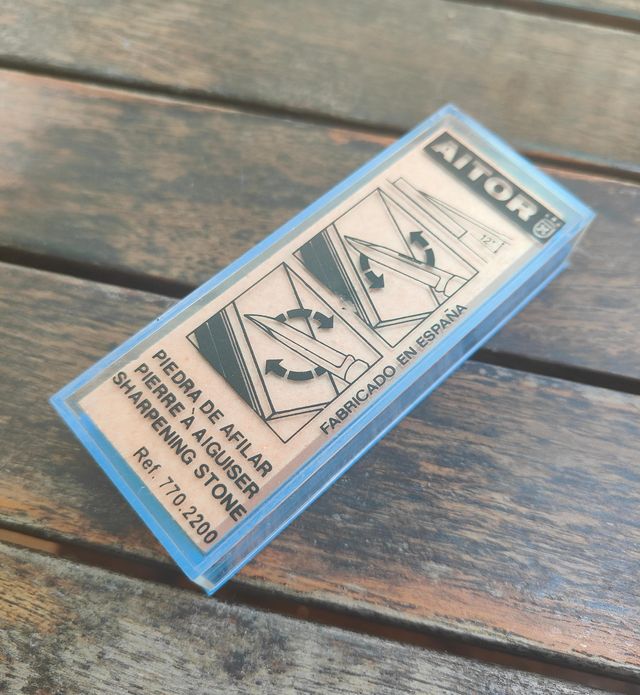 PIEDRA AFILAR AITOR (770.2200).
