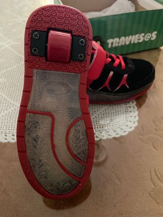 Zapatillas Traviesos con ruedas - niño Talla 32