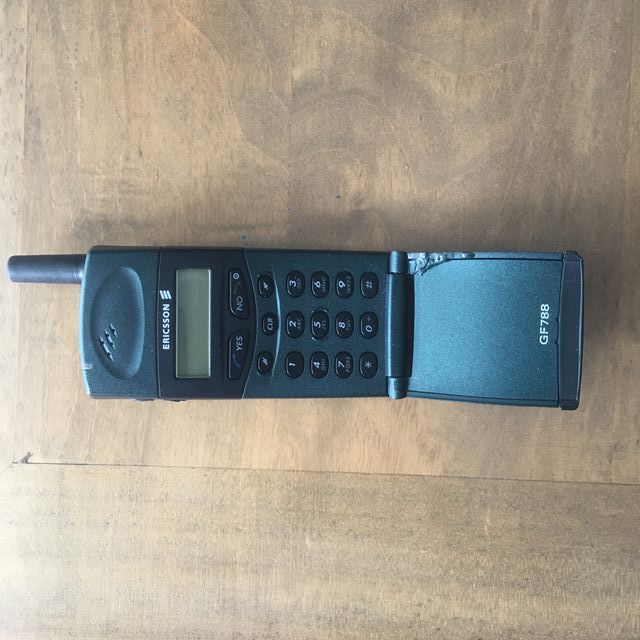 Cellulare GSM Ericsson GF788