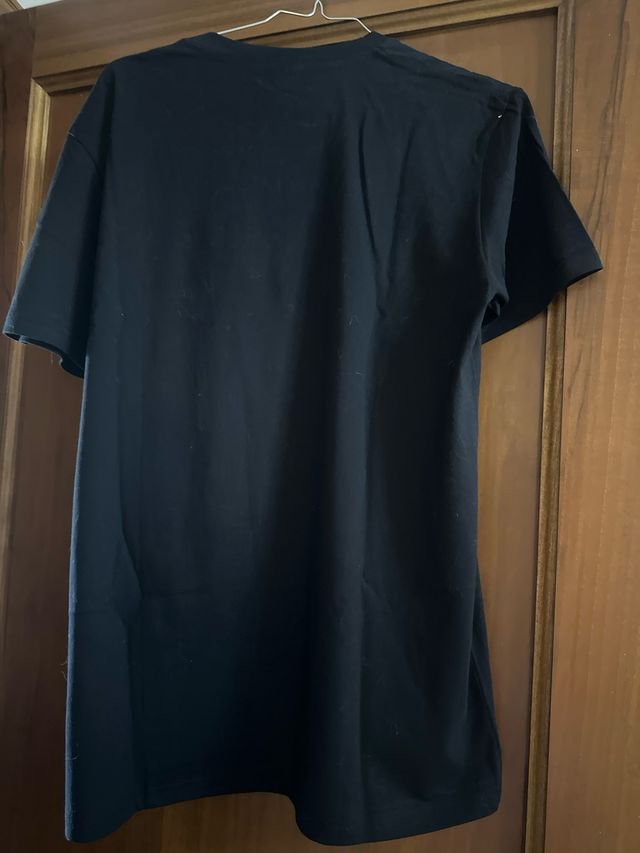 T-shirt nera teschio glitter