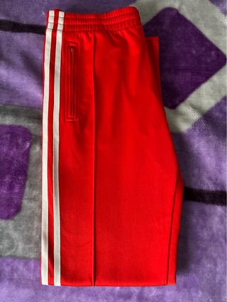 Pantalón chándal Adidas rojo