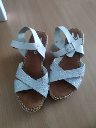 Sandalias blancas mujer número 36