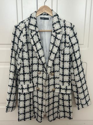 Blazer cuadros tweed blanco-negro-hilo dorado 