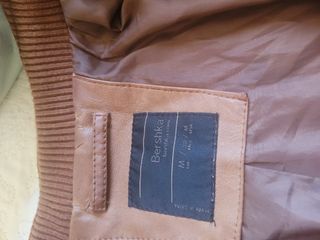 Cazadora Bershka marrón - Talla M