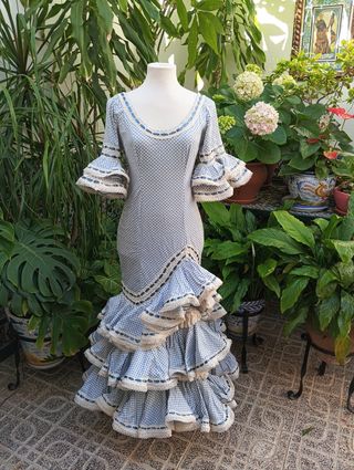 Traje Flamenca Azul y Blanco