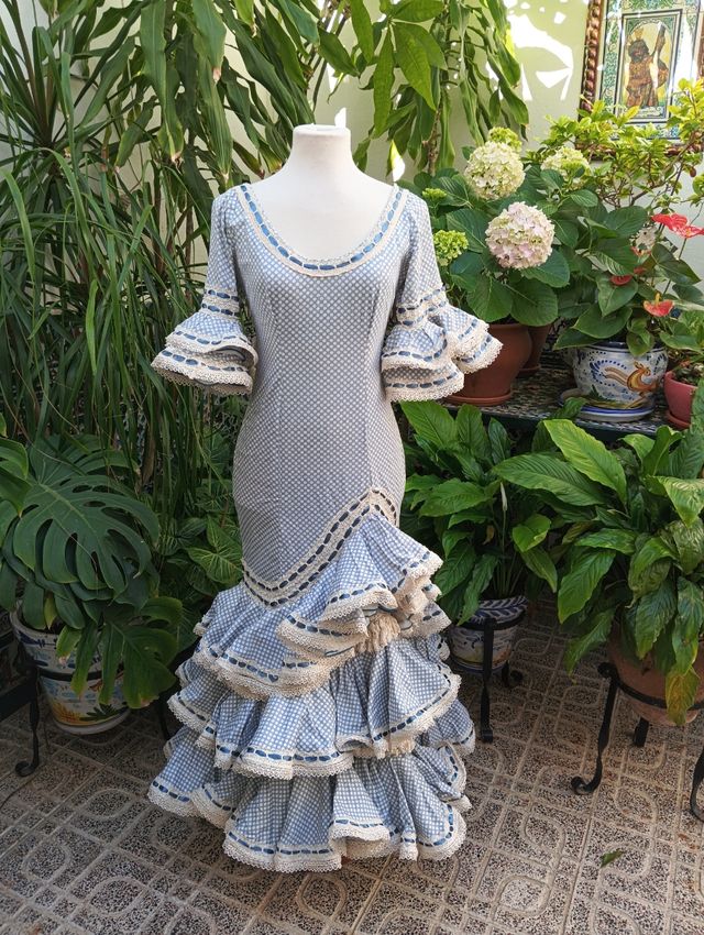 Traje Flamenca Azul y Blanco