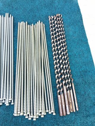 Tirafondos y Brocas - 83 piezas