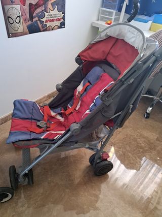Carro Maclaren ligero usado