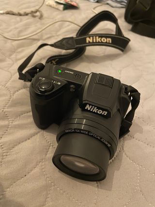 Nikon Coolpix L105 - Cámara digital