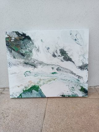 Dipinto fluido astratto verde e bianco