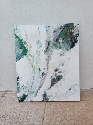 Dipinto fluido astratto verde e bianco
