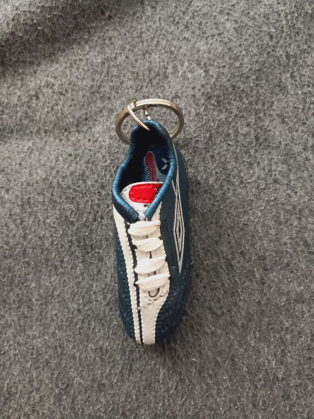 Llavero Bota Fútbol