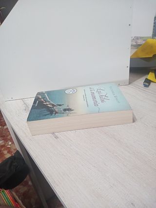 OFERTA NUEVO CON TARA 5x4 Los hilos de la memoria